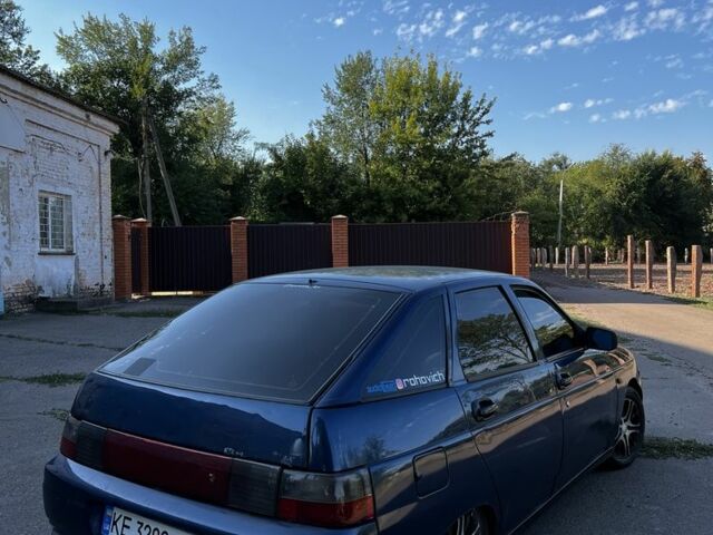Синий ВАЗ 21124, объемом двигателя 1.6 л и пробегом 330 тыс. км за 1900 $, фото 2 на Automoto.ua