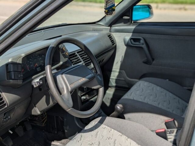 Зелений ВАЗ 21124, об'ємом двигуна 1.6 л та пробігом 78 тис. км за 2500 $, фото 4 на Automoto.ua