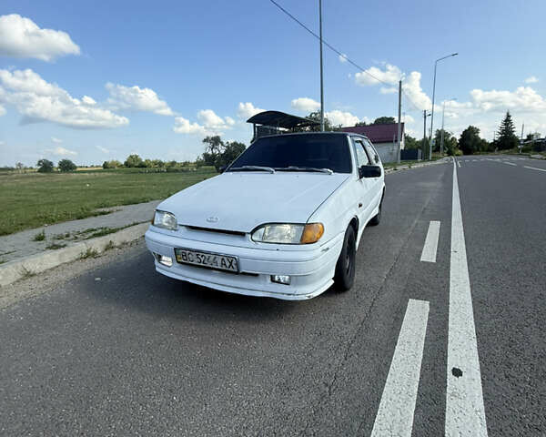 Белый ВАЗ 2113 Самара, объемом двигателя 1.6 л и пробегом 370 тыс. км за 660 $, фото 1 на Automoto.ua