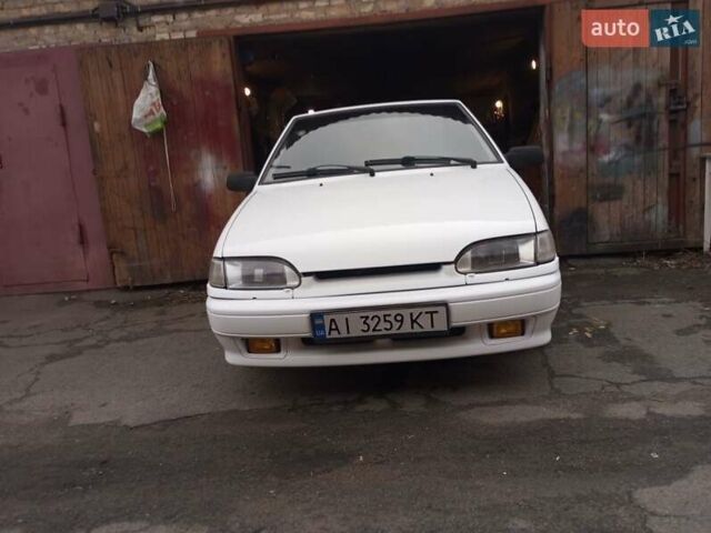 Белый ВАЗ 2113 Самара, объемом двигателя 1 л и пробегом 200 тыс. км за 2350 $, фото 7 на Automoto.ua