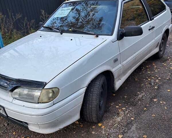 Белый ВАЗ 2113 Самара, объемом двигателя 1.6 л и пробегом 138 тыс. км за 1200 $, фото 1 на Automoto.ua