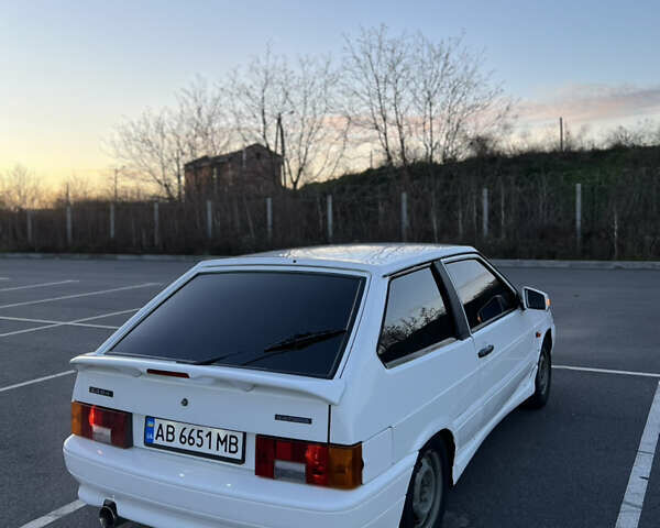 Белый ВАЗ 2113 Самара, объемом двигателя 1.6 л и пробегом 45 тыс. км за 3000 $, фото 13 на Automoto.ua