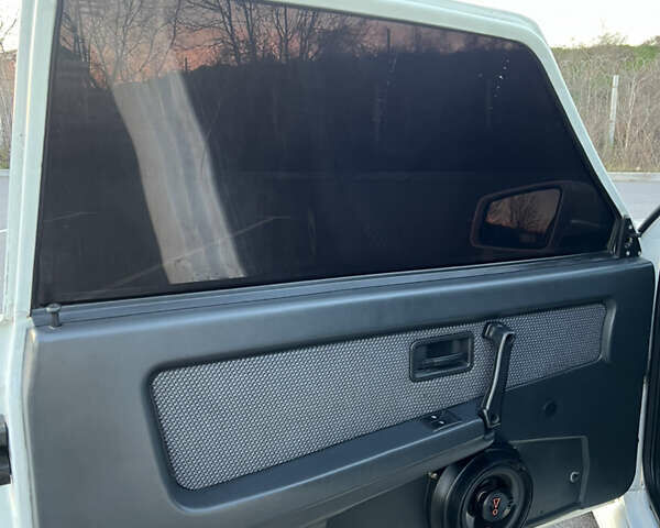 Белый ВАЗ 2113 Самара, объемом двигателя 1.6 л и пробегом 45 тыс. км за 3000 $, фото 24 на Automoto.ua