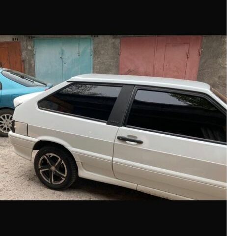 Белый ВАЗ 2113 Самара, объемом двигателя 1.6 л и пробегом 2 тыс. км за 2000 $, фото 4 на Automoto.ua