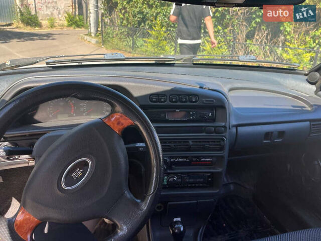 Белый ВАЗ 2113 Самара, объемом двигателя 1.6 л и пробегом 160 тыс. км за 1700 $, фото 21 на Automoto.ua
