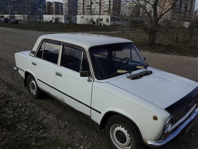 Білий ВАЗ 2113 Самара, об'ємом двигуна 1 л та пробігом 1000 тис. км за 474 $, фото 2 на Automoto.ua