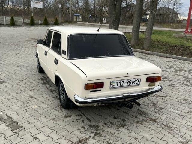 Белый ВАЗ 2113 Самара, объемом двигателя 1.3 л и пробегом 100 тыс. км за 650 $, фото 5 на Automoto.ua