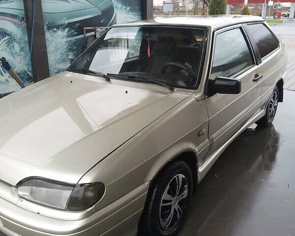 Бежевый ВАЗ 2113 Самара, объемом двигателя 1.5 л и пробегом 300 тыс. км за 1500 $, фото 5 на Automoto.ua