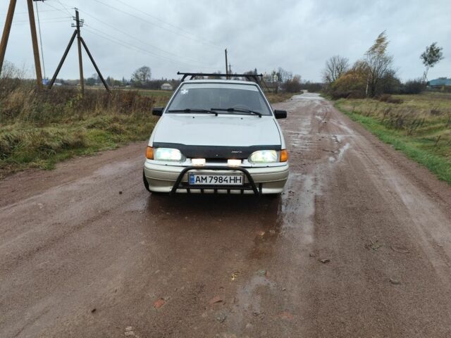 ВАЗ 2113 Самара 2006 в Каневе на Automoto.ua Бежевый ВАЗ 2113 Самара, объемом двигателя 1.5 л и пробегом 235 тыс. км за 1850 $, фото 1 на Automoto.ua