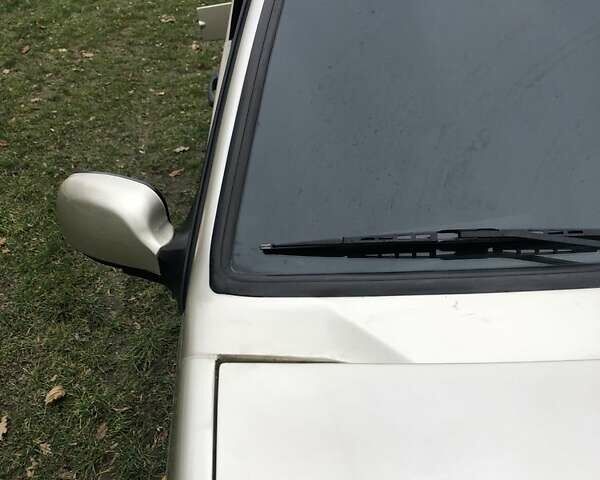 Бежевый ВАЗ 2113 Самара, объемом двигателя 1.5 л и пробегом 220 тыс. км за 2300 $, фото 7 на Automoto.ua