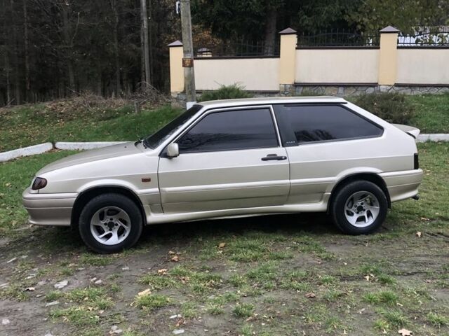 Бежевый ВАЗ 2113 Самара, объемом двигателя 1.5 л и пробегом 220 тыс. км за 2300 $, фото 2 на Automoto.ua