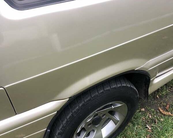 Бежевый ВАЗ 2113 Самара, объемом двигателя 1.5 л и пробегом 220 тыс. км за 2300 $, фото 5 на Automoto.ua