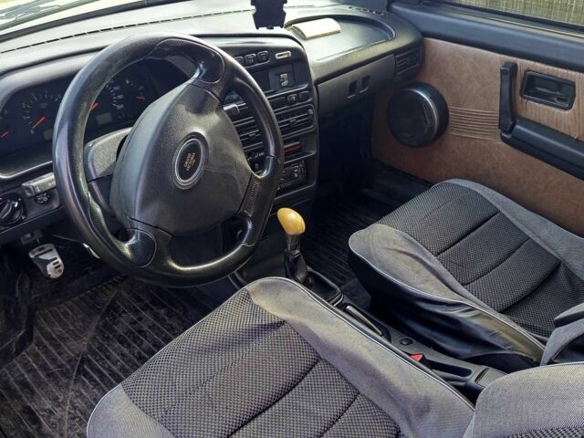 Бежевий ВАЗ 2113 Самара, об'ємом двигуна 1.5 л та пробігом 130 тис. км за 1734 $, фото 7 на Automoto.ua