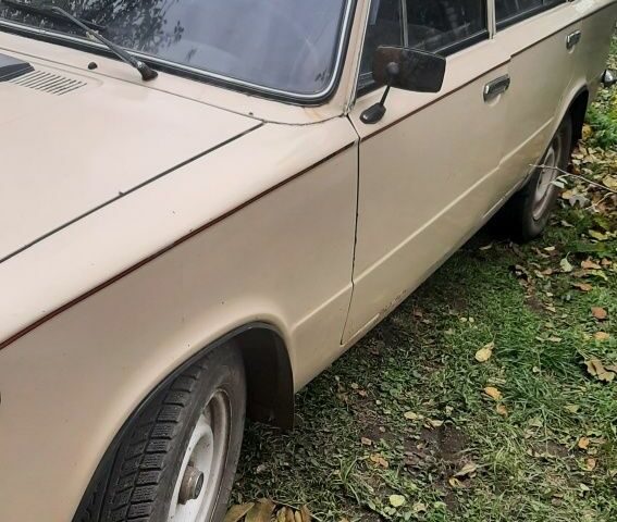 Бежевый ВАЗ 2113 Самара, объемом двигателя 0 л и пробегом 1 тыс. км за 456 $, фото 2 на Automoto.ua