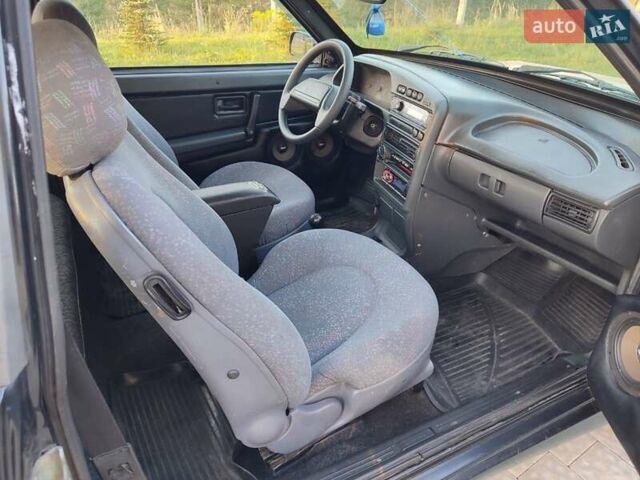 Чорний ВАЗ 2113 Самара, об'ємом двигуна 1.5 л та пробігом 244 тис. км за 1200 $, фото 15 на Automoto.ua