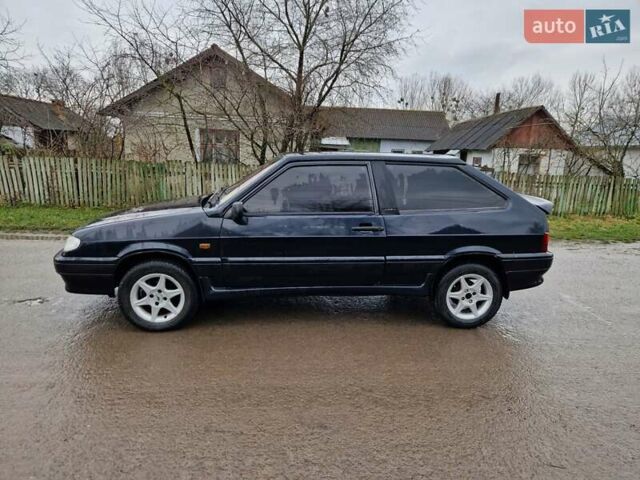 Чорний ВАЗ 2113 Самара, об'ємом двигуна 1.5 л та пробігом 190 тис. км за 1450 $, фото 5 на Automoto.ua