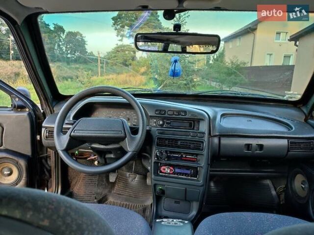 Чорний ВАЗ 2113 Самара, об'ємом двигуна 1.5 л та пробігом 244 тис. км за 1200 $, фото 14 на Automoto.ua