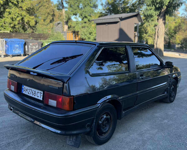 Чорний ВАЗ 2113 Самара, об'ємом двигуна 1.5 л та пробігом 201 тис. км за 1600 $, фото 4 на Automoto.ua