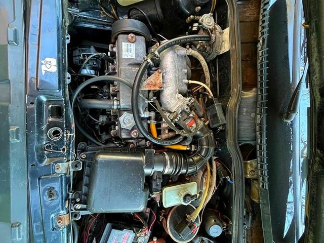 Чорний ВАЗ 2113 Самара, об'ємом двигуна 1.5 л та пробігом 0 тис. км за 900 $, фото 13 на Automoto.ua