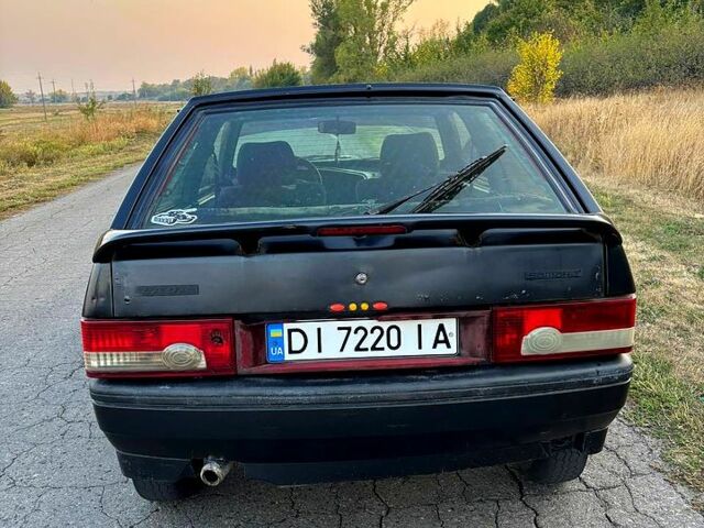 Чорний ВАЗ 2113 Самара, об'ємом двигуна 1.5 л та пробігом 150 тис. км за 1300 $, фото 3 на Automoto.ua