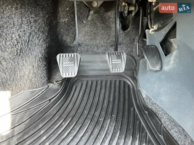 Черный ВАЗ 2113 Самара, объемом двигателя 1.5 л и пробегом 136 тыс. км за 2999 $, фото 26 на Automoto.ua