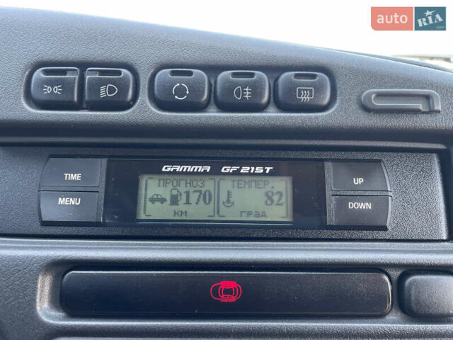 Черный ВАЗ 2113 Самара, объемом двигателя 1.5 л и пробегом 136 тыс. км за 2999 $, фото 62 на Automoto.ua