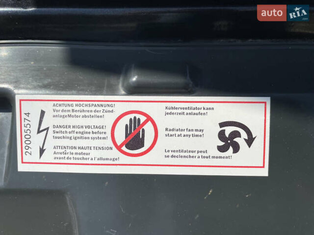 Черный ВАЗ 2113 Самара, объемом двигателя 1.5 л и пробегом 136 тыс. км за 2999 $, фото 41 на Automoto.ua