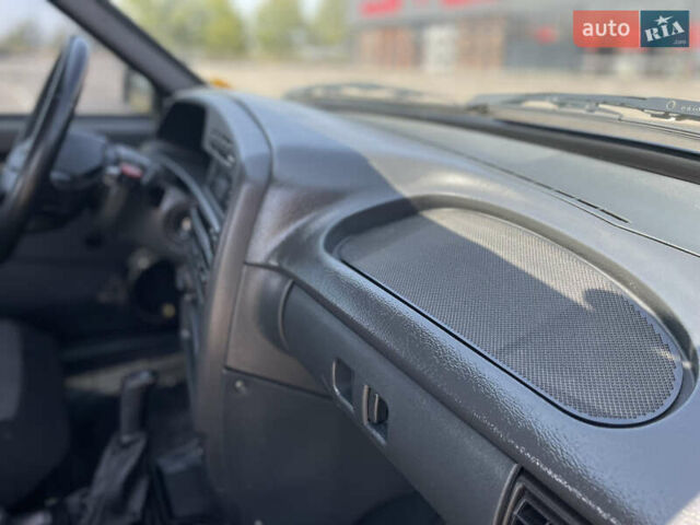 Черный ВАЗ 2113 Самара, объемом двигателя 1.5 л и пробегом 136 тыс. км за 2999 $, фото 58 на Automoto.ua