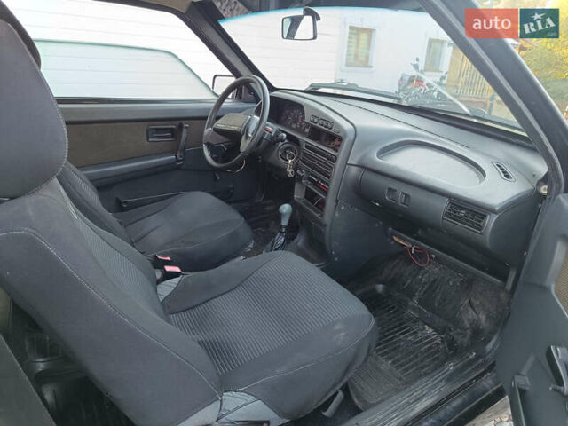 ВАЗ 2113 Самара 2006 в Черновцах на Automoto.ua Черный ВАЗ 2113 Самара, объемом двигателя 1.5 л и пробегом 150 тыс. км за 950 $, фото 10 на Automoto.ua