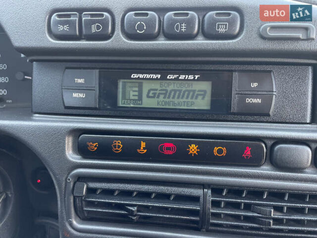 Черный ВАЗ 2113 Самара, объемом двигателя 1.5 л и пробегом 136 тыс. км за 2999 $, фото 21 на Automoto.ua