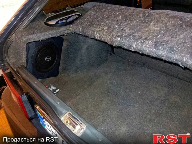 Чорний ВАЗ 2113 Самара, об'ємом двигуна 1.6 л та пробігом 232 тис. км за 2150 $, фото 4 на Automoto.ua