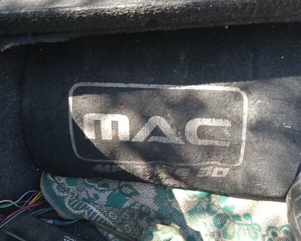 Чорний ВАЗ 2113 Самара, об'ємом двигуна 1.6 л та пробігом 150 тис. км за 1550 $, фото 6 на Automoto.ua