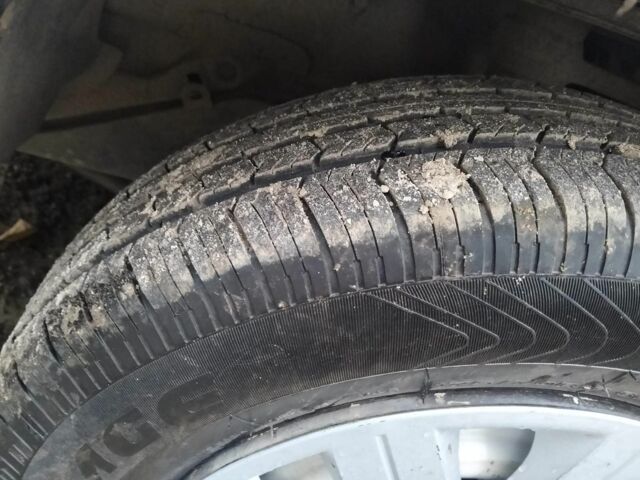 Черный ВАЗ 2113 Самара, объемом двигателя 1.6 л и пробегом 300 тыс. км за 1050 $, фото 12 на Automoto.ua