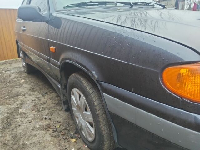 Черный ВАЗ 2113 Самара, объемом двигателя 1.6 л и пробегом 300 тыс. км за 1050 $, фото 16 на Automoto.ua