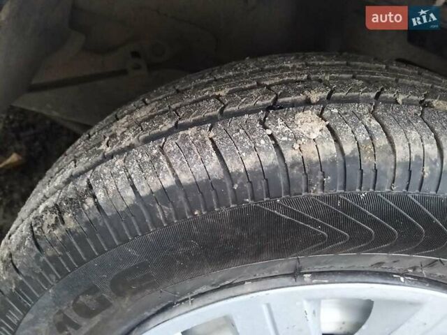 Черный ВАЗ 2113 Самара, объемом двигателя 1.6 л и пробегом 300 тыс. км за 1050 $, фото 11 на Automoto.ua