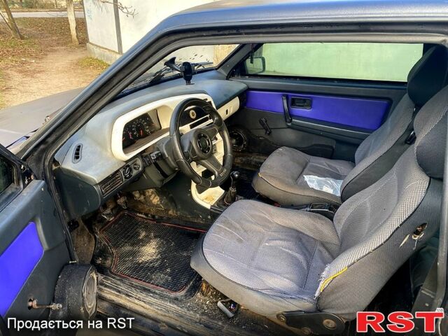 Черный ВАЗ 2113 Самара, объемом двигателя 1.6 л и пробегом 19800 тыс. км за 1000 $, фото 4 на Automoto.ua