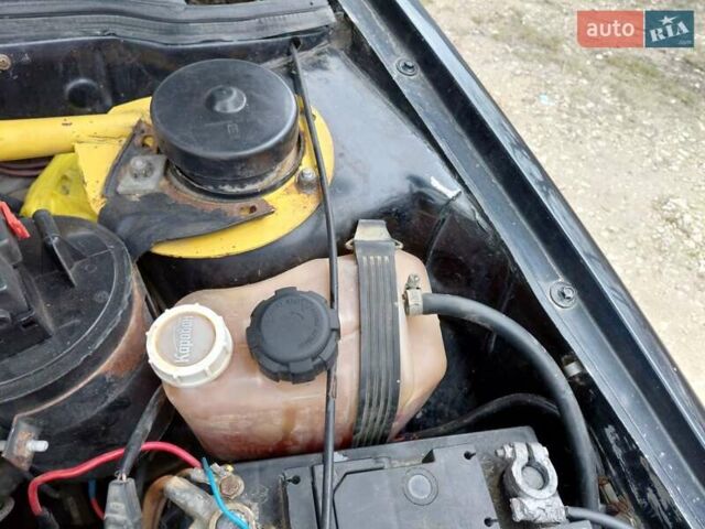 Чорний ВАЗ 2113 Самара, об'ємом двигуна 1.6 л та пробігом 300 тис. км за 1350 $, фото 16 на Automoto.ua
