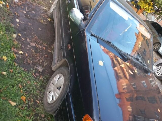 Чорний ВАЗ 2113 Самара, об'ємом двигуна 1.6 л та пробігом 135 тис. км за 1100 $, фото 8 на Automoto.ua