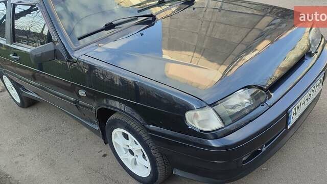 Черный ВАЗ 2113 Самара, объемом двигателя 1.6 л и пробегом 220 тыс. км за 1900 $, фото 2 на Automoto.ua