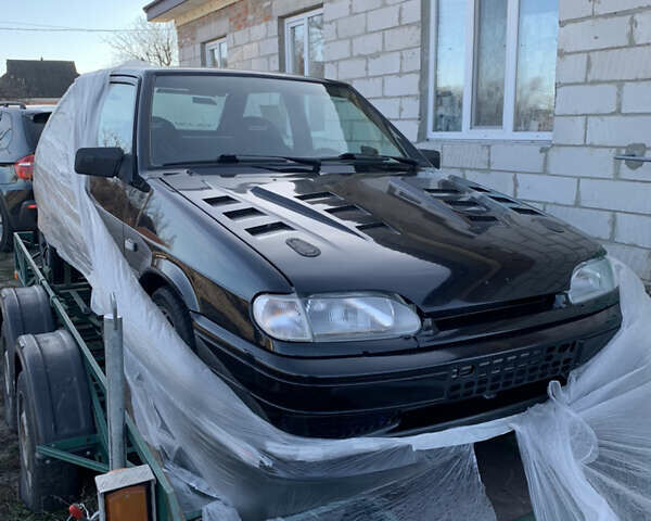 Черный ВАЗ 2113 Самара, объемом двигателя 1.6 л и пробегом 50 тыс. км за 8000 $, фото 9 на Automoto.ua