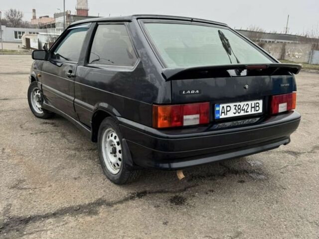 Черный ВАЗ 2113 Самара, объемом двигателя 1.6 л и пробегом 100 тыс. км за 2000 $, фото 2 на Automoto.ua