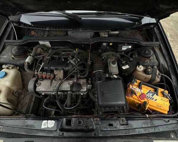 Черный ВАЗ 2113 Самара, объемом двигателя 1.6 л и пробегом 50 тыс. км за 1950 $, фото 17 на Automoto.ua