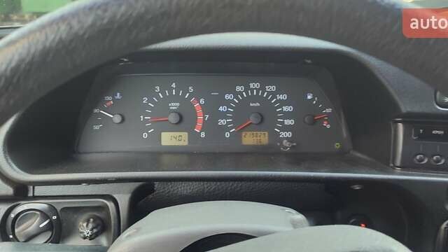 Черный ВАЗ 2113 Самара, объемом двигателя 1.6 л и пробегом 220 тыс. км за 1900 $, фото 10 на Automoto.ua