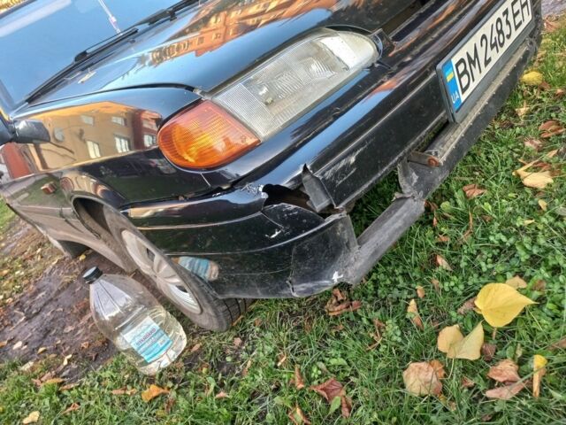 Чорний ВАЗ 2113 Самара, об'ємом двигуна 1.6 л та пробігом 135 тис. км за 1100 $, фото 9 на Automoto.ua