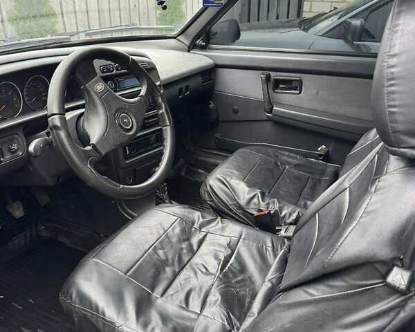 Черный ВАЗ 2113 Самара, объемом двигателя 1.6 л и пробегом 50 тыс. км за 1950 $, фото 11 на Automoto.ua