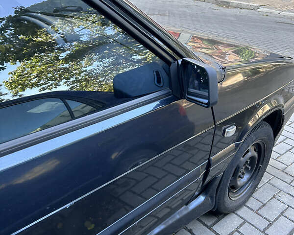 Чорний ВАЗ 2113 Самара, об'ємом двигуна 1.6 л та пробігом 220 тис. км за 2000 $, фото 7 на Automoto.ua