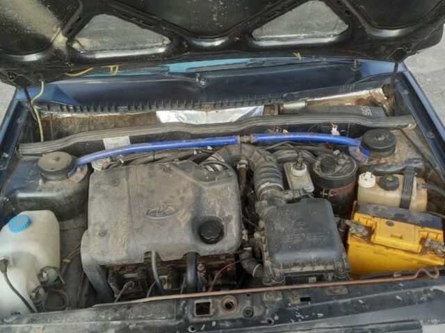 Чорний ВАЗ 2113 Самара, об'ємом двигуна 1.5 л та пробігом 200 тис. км за 1700 $, фото 6 на Automoto.ua