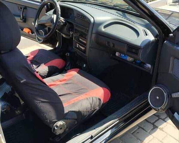 Черный ВАЗ 2113 Самара, объемом двигателя 1.6 л и пробегом 85 тыс. км за 1500 $, фото 6 на Automoto.ua