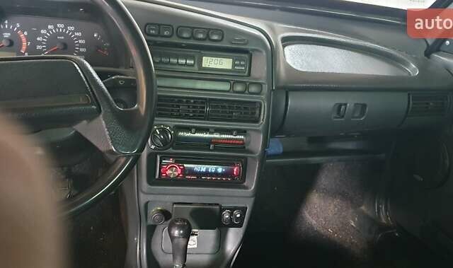 ВАЗ 2113 Самара 2011 в Орехове на Automoto.ua Черный ВАЗ 2113 Самара, объемом двигателя 1.6 л и пробегом 192 тыс. км за 2200 $, фото 6 на Automoto.ua