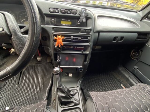 ВАЗ 2113 Самара 2011 в Умани на Automoto.ua Черный ВАЗ 2113 Самара, объемом двигателя 1.6 л и пробегом 200 тыс. км за 2000 $, фото 12 на Automoto.ua